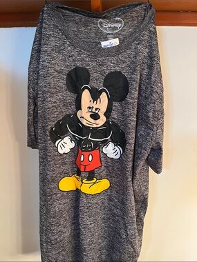 Disney Men's Heather Gray Mickey Mouse Graphic Tee with Red & Yellow Accents